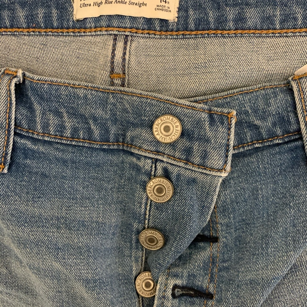 Abercrombie & Fitch straight leg jeans